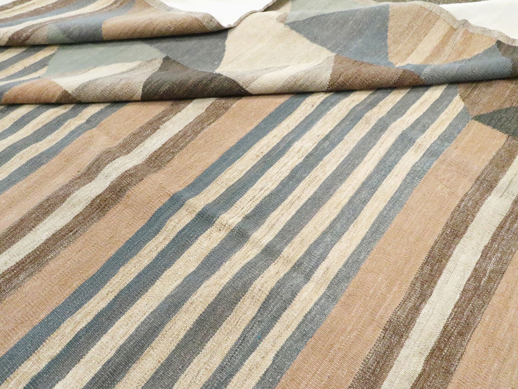 Contemporary Persian Flatweave Kilim Oversize Carpet, No.18871 - Galerie Shabab