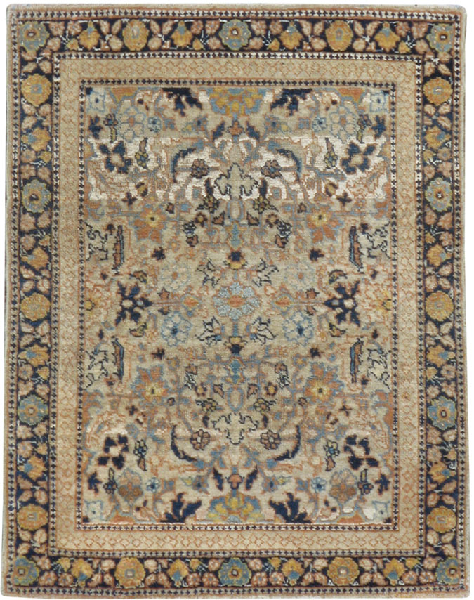 Antique Persian Tabriz Hagi Jalili Rug, No.18875 - Galerie Shabab