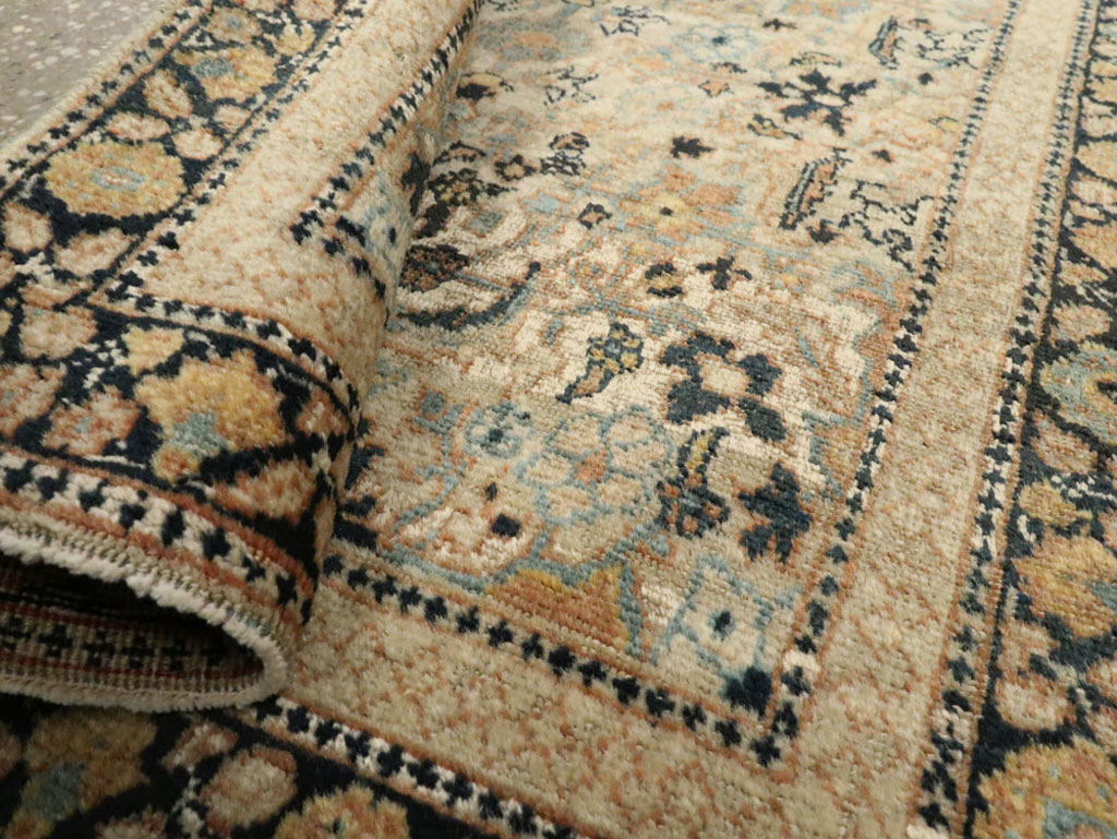 Antique Persian Tabriz Hagi Jalili Rug, No.18875 - Galerie Shabab