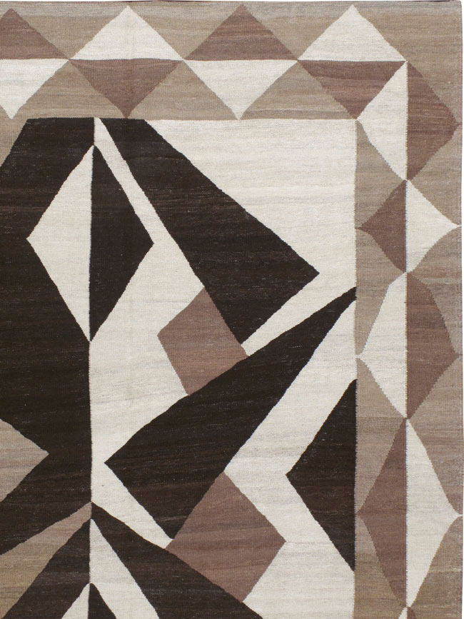 Vintage Persian Modernist Kilim, No.18890 - Galerie Shabab
