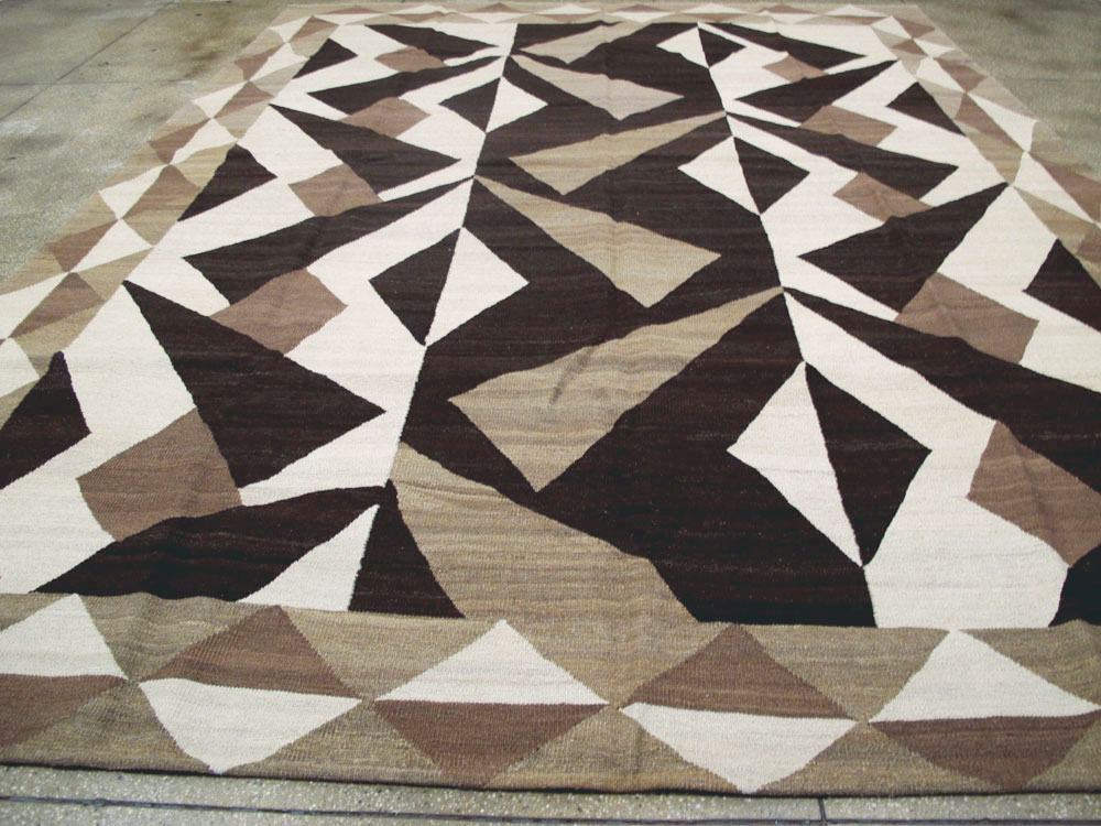 Vintage Persian Modernist Kilim, No.18890 - Galerie Shabab