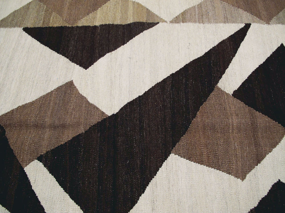 Vintage Persian Modernist Kilim, No.18890 - Galerie Shabab