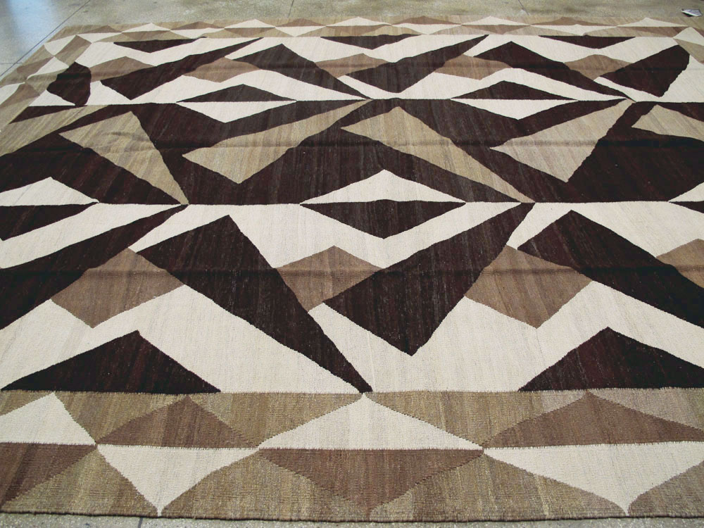 Vintage Persian Modernist Kilim, No.18890 - Galerie Shabab