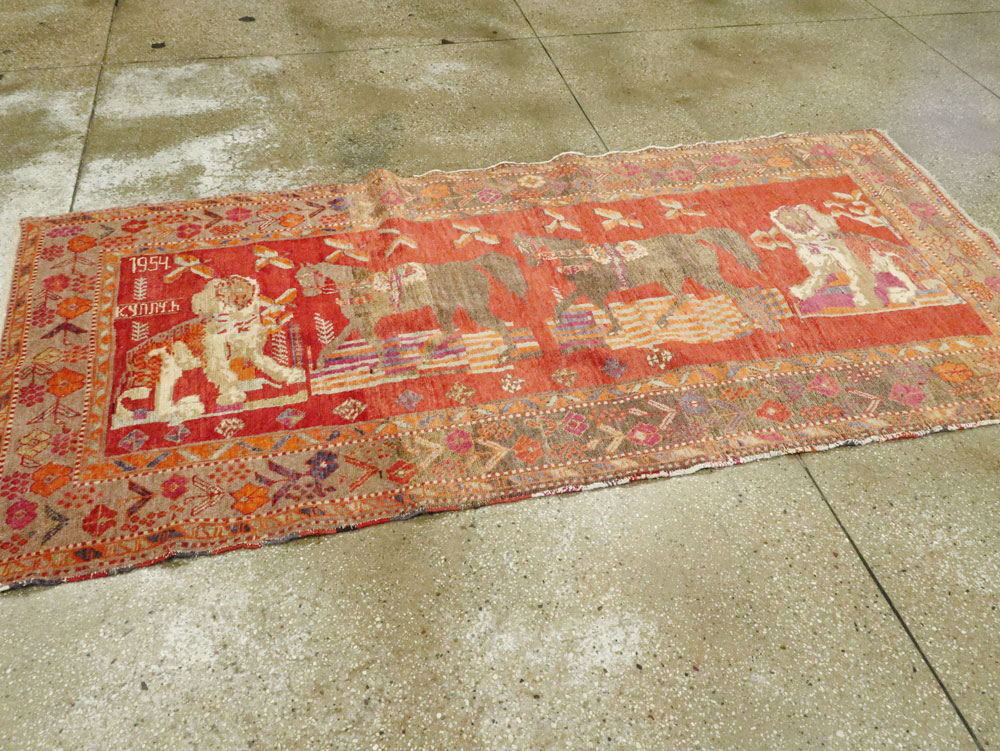 Vintage Caucasian Karabagh Pictorial Rug, No.18892 - Galerie Shabab