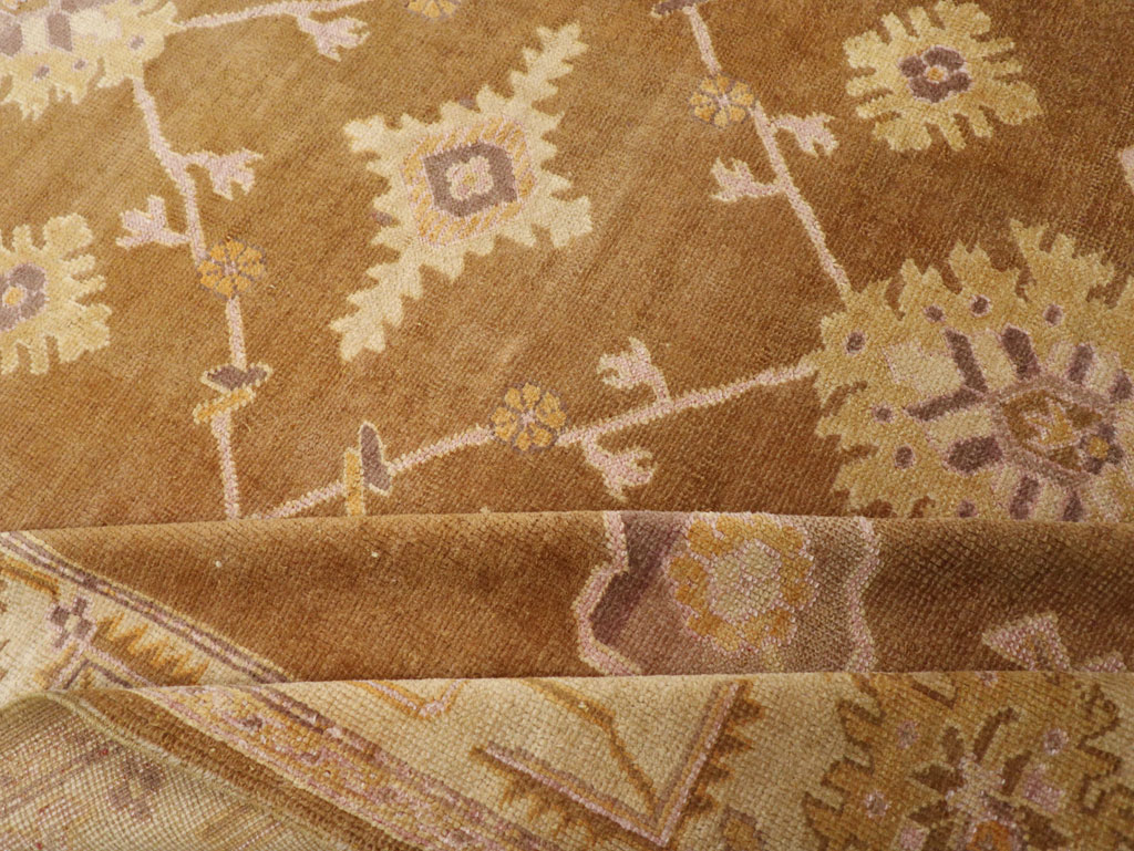 Antique Turkish Oushak Square Room Size Carpet, No.18896 - Galerie Shabab