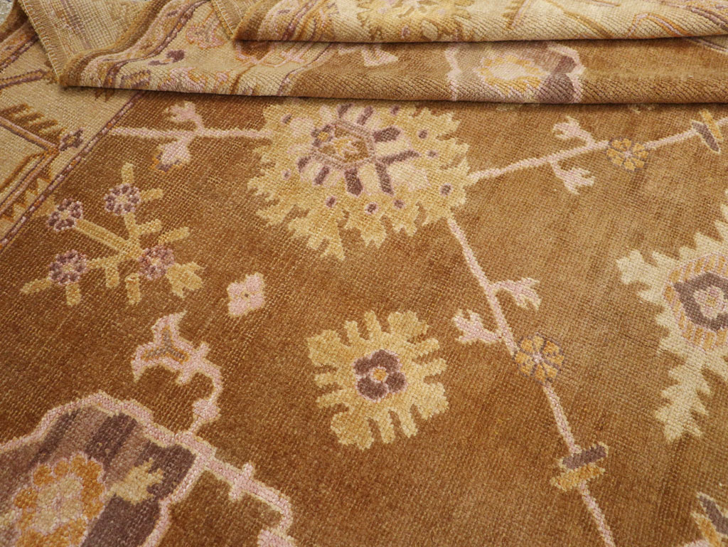 Antique Turkish Oushak Square Room Size Carpet, No.18896 - Galerie Shabab