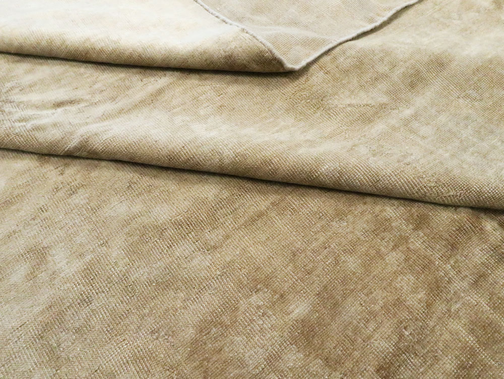 Antique Turkish Oushak Carpet, No.18898 - Galerie Shabab