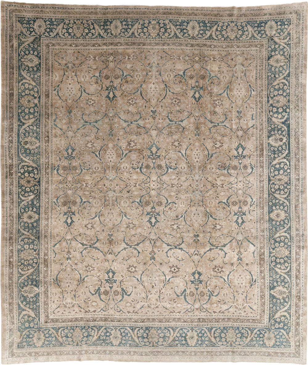 Antique Persian Tabriz Carpet, No.18900 - Galerie Shabab