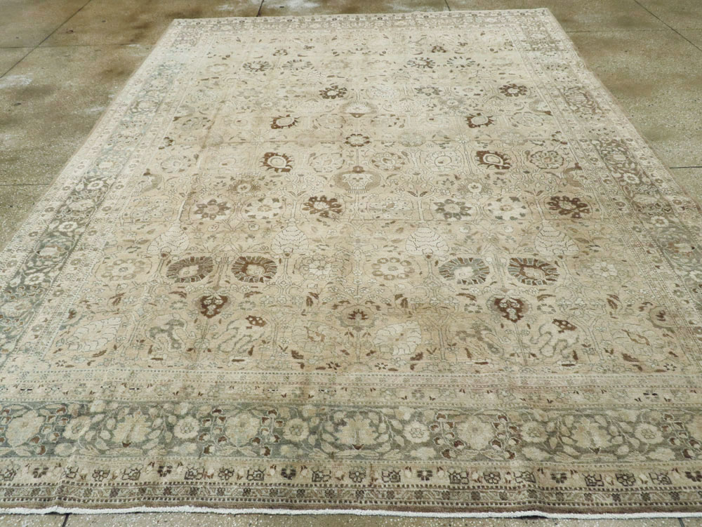 Antique Persian Tabriz Carpet, No.18904 - Galerie Shabab