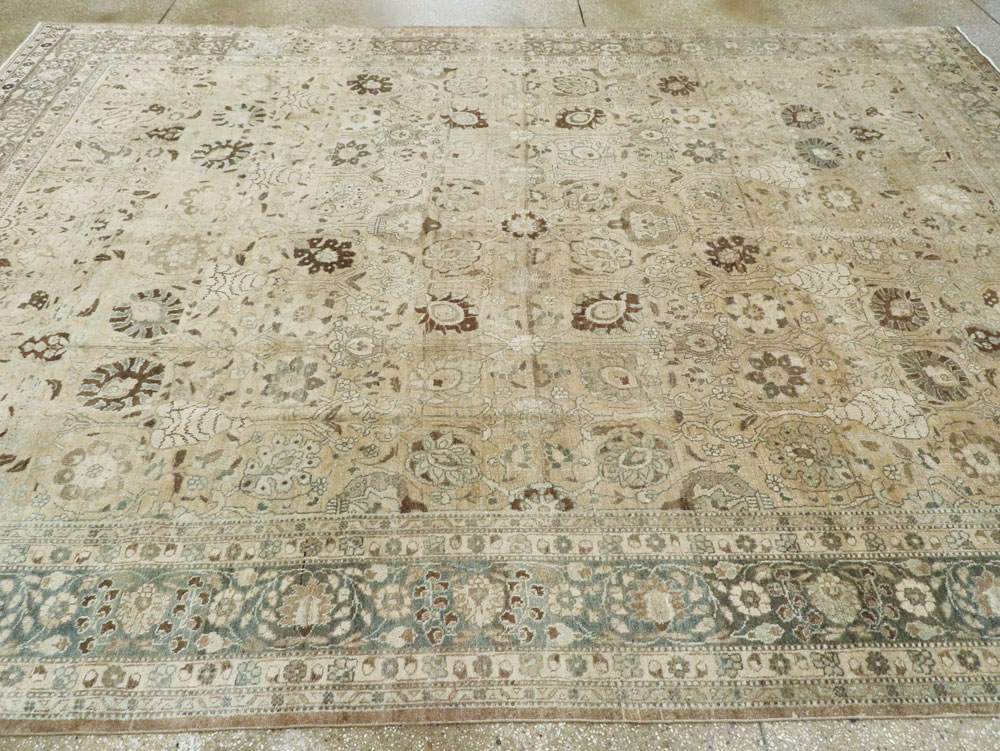 Antique Persian Tabriz Carpet, No.18904 - Galerie Shabab