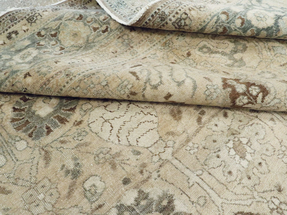 Antique Persian Tabriz Carpet, No.18904 - Galerie Shabab