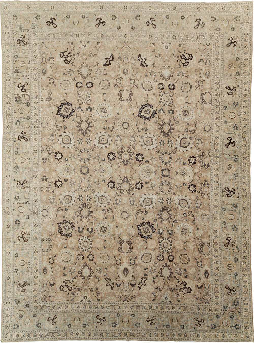 Antique Persian Tabriz Carpet, No.18906 - Galerie Shabab