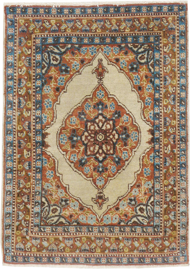 Antique Persian Tabriz Hagi Jalili Rug, No.18913 - Galerie Shabab