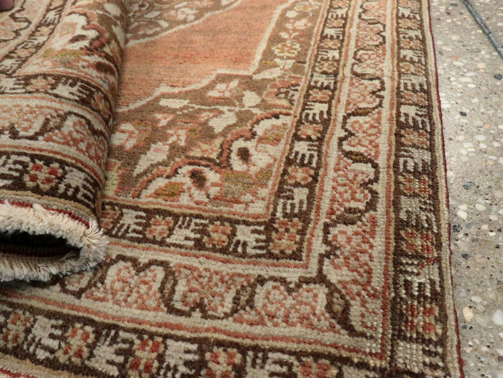 Antique Persian Tabriz Rug, No.18914 - Galerie Shabab