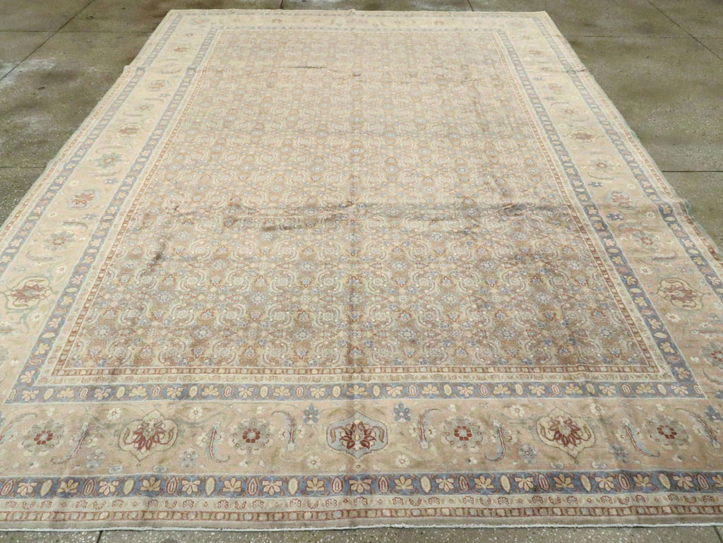 Antique Persian Tabriz Carpet, No.18926 - Galerie Shabab