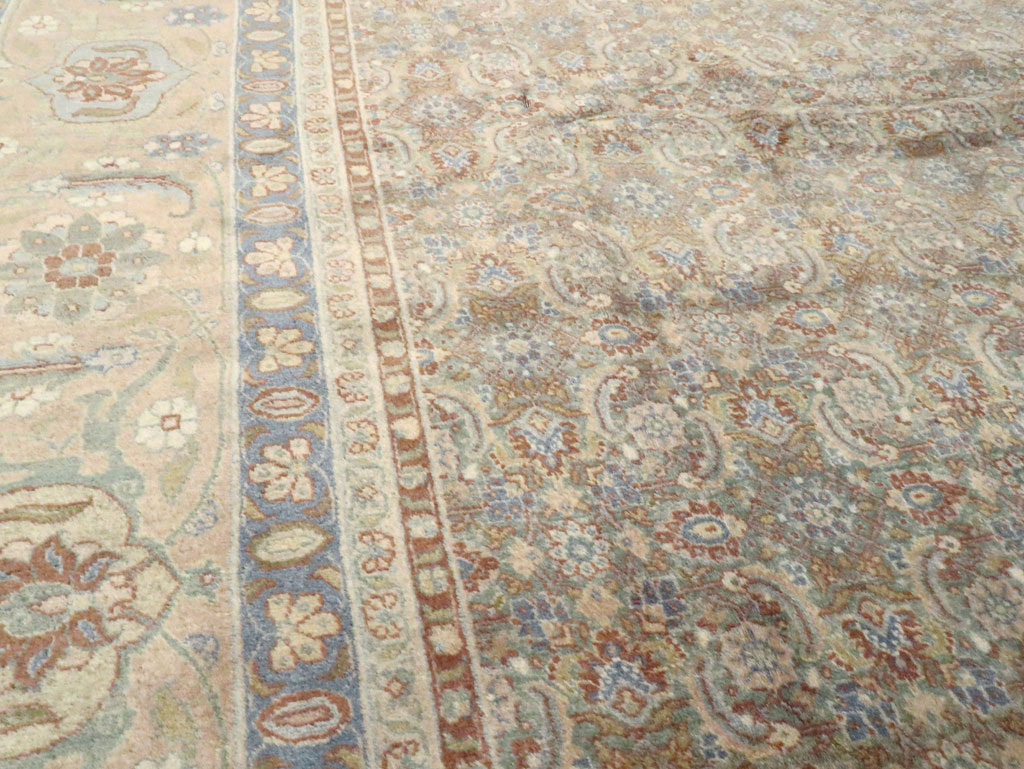 Antique Persian Tabriz Carpet, No.18926 - Galerie Shabab