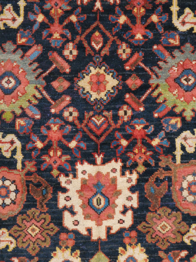 Antique Persian Mahal Carpet, No.18929 - Galerie Shabab