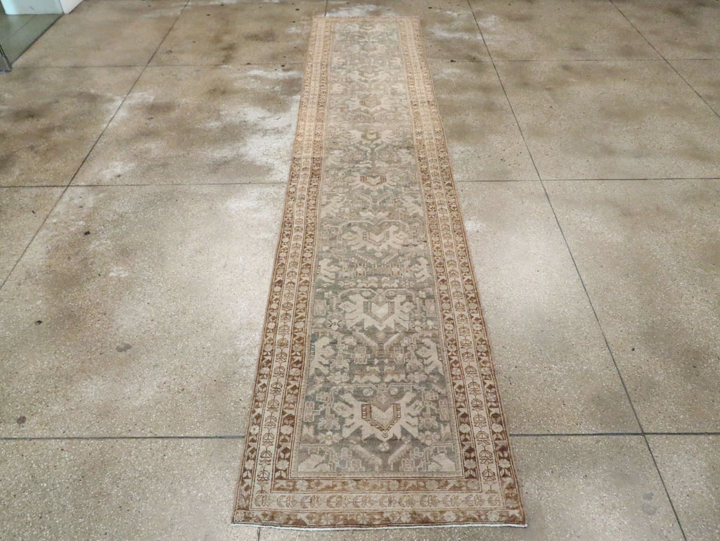 Vintage Persian Malayer Runner, No.18938 - Galerie Shabab