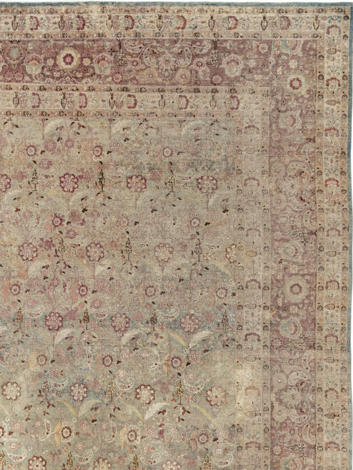 Antique Persian Mashad Carpet, No.18952 - Galerie Shabab