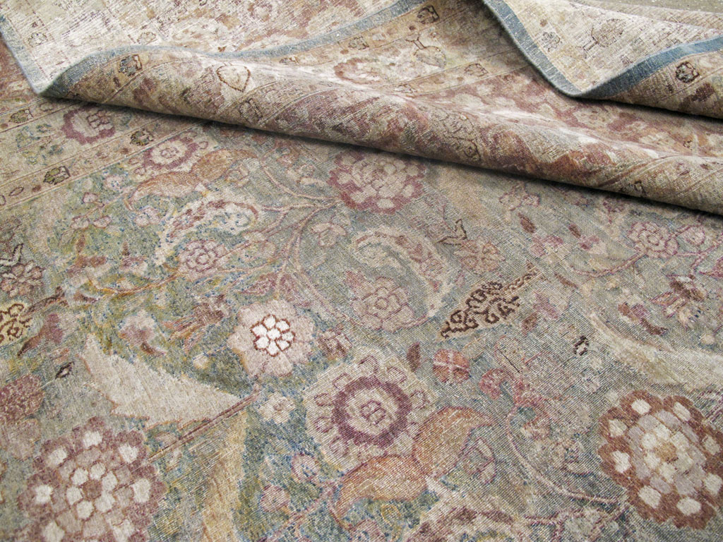 Antique Persian Mashad Carpet, No.18952 - Galerie Shabab