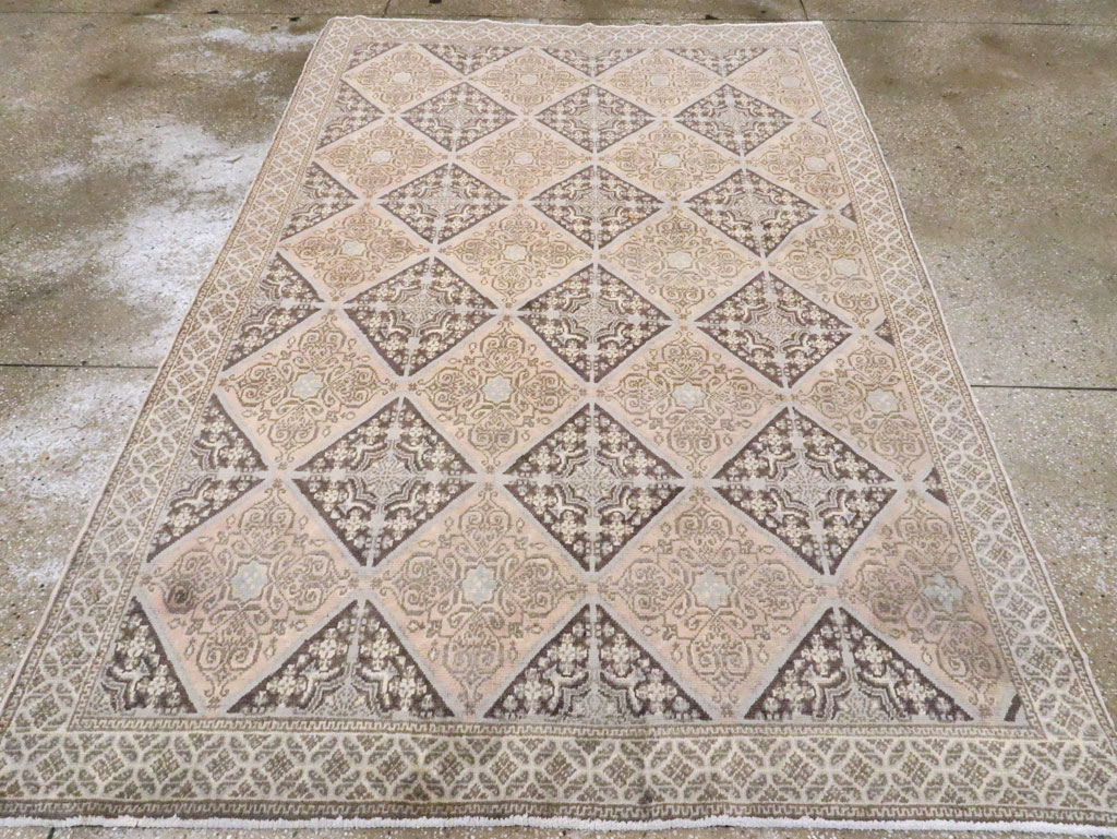 Vintage Turkish Anatolian Rug, No.18957 - Galerie Shabab