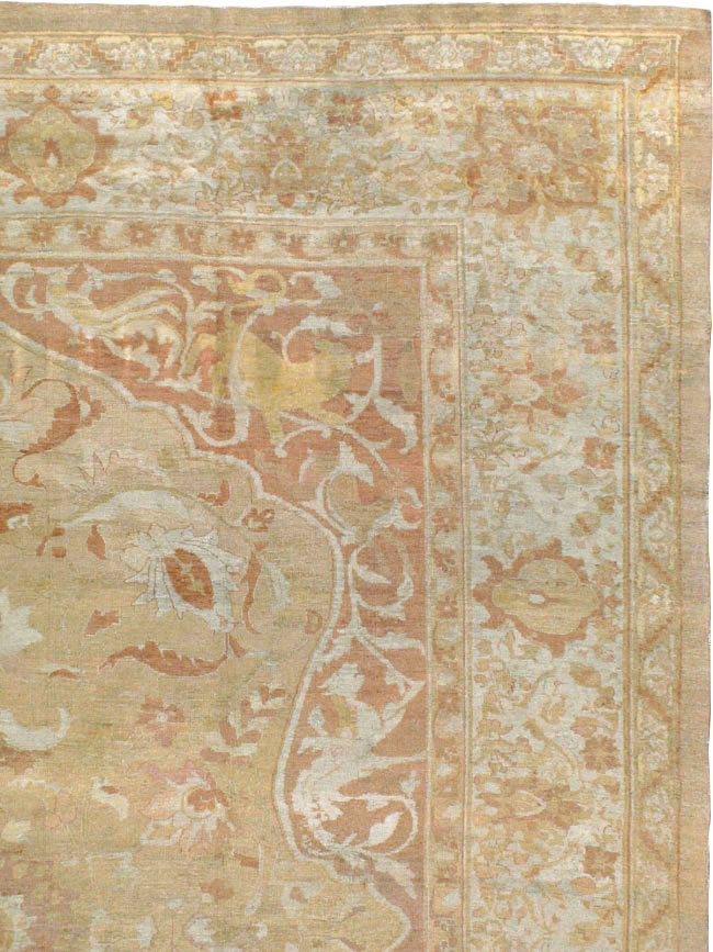 Antique Indian Agra Carpet, No.18961 - Galerie Shabab