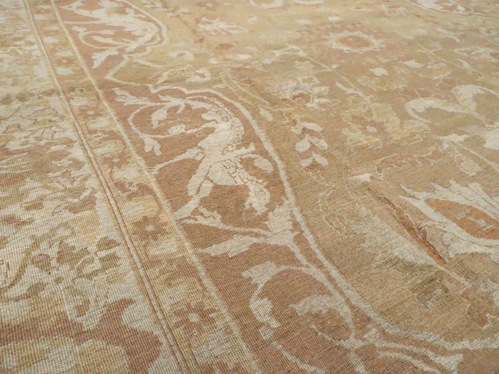 Antique Indian Agra Carpet, No.18961 - Galerie Shabab