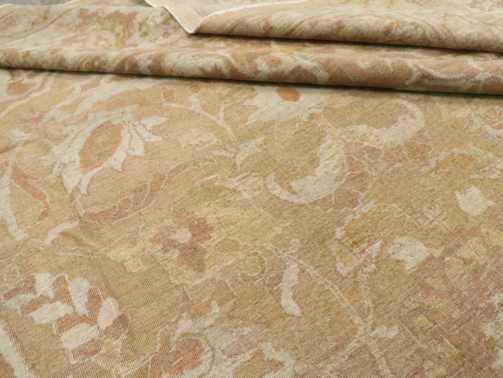 Antique Indian Agra Carpet, No.18961 - Galerie Shabab