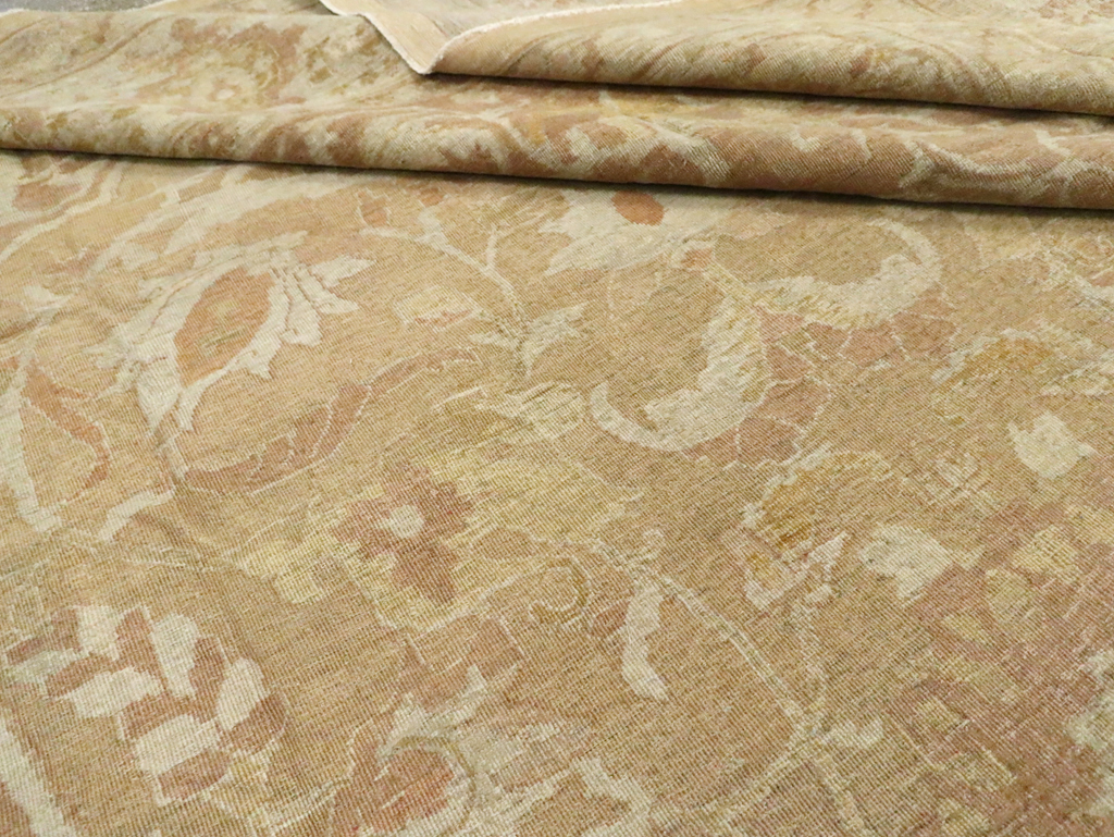 Antique Indian Agra Carpet, No.18961 - Galerie Shabab