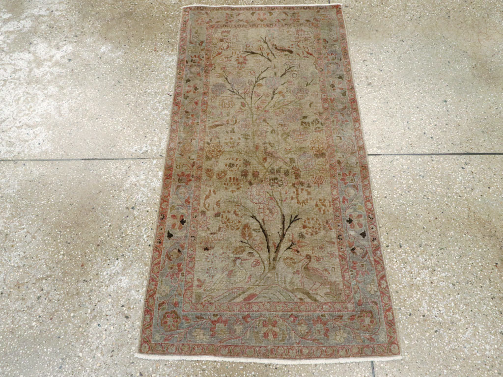 Antique Persian Lavar Kerman Rug, No.18962 - Galerie Shabab