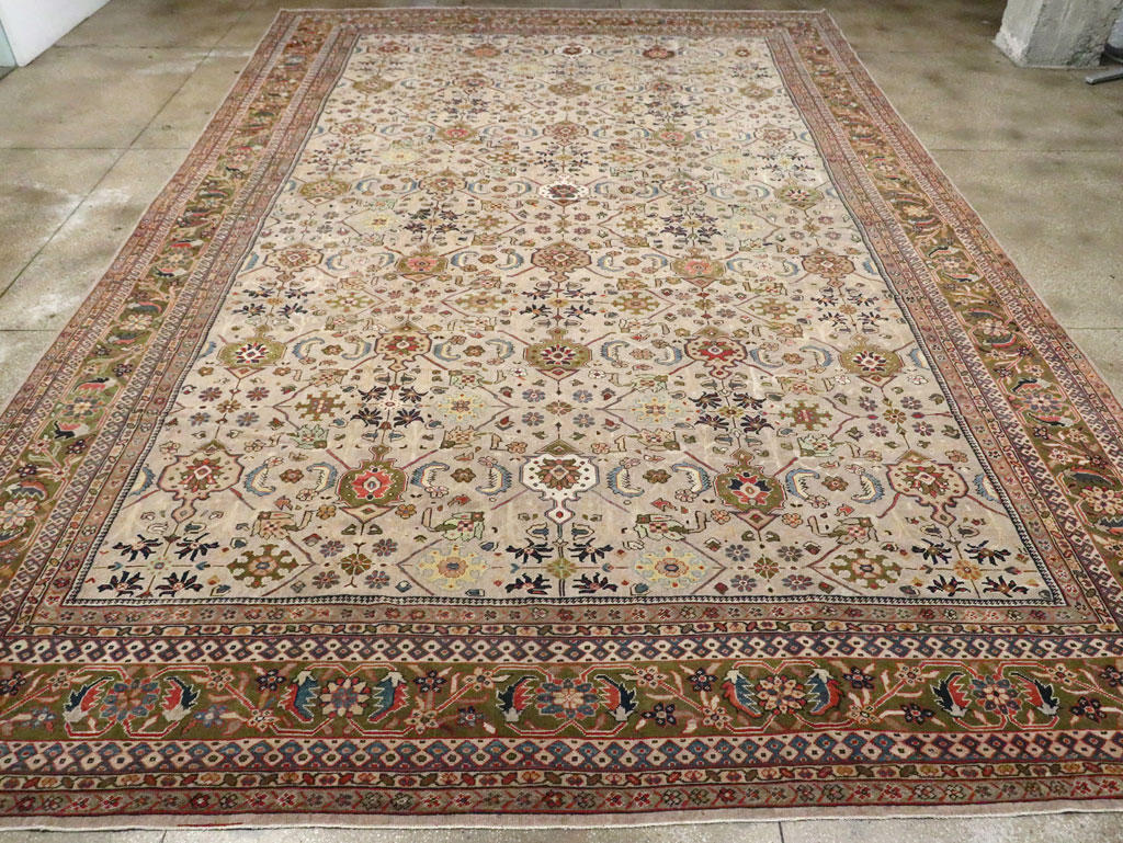Antique Persian Mahal Carpet, No.18965 - Galerie Shabab