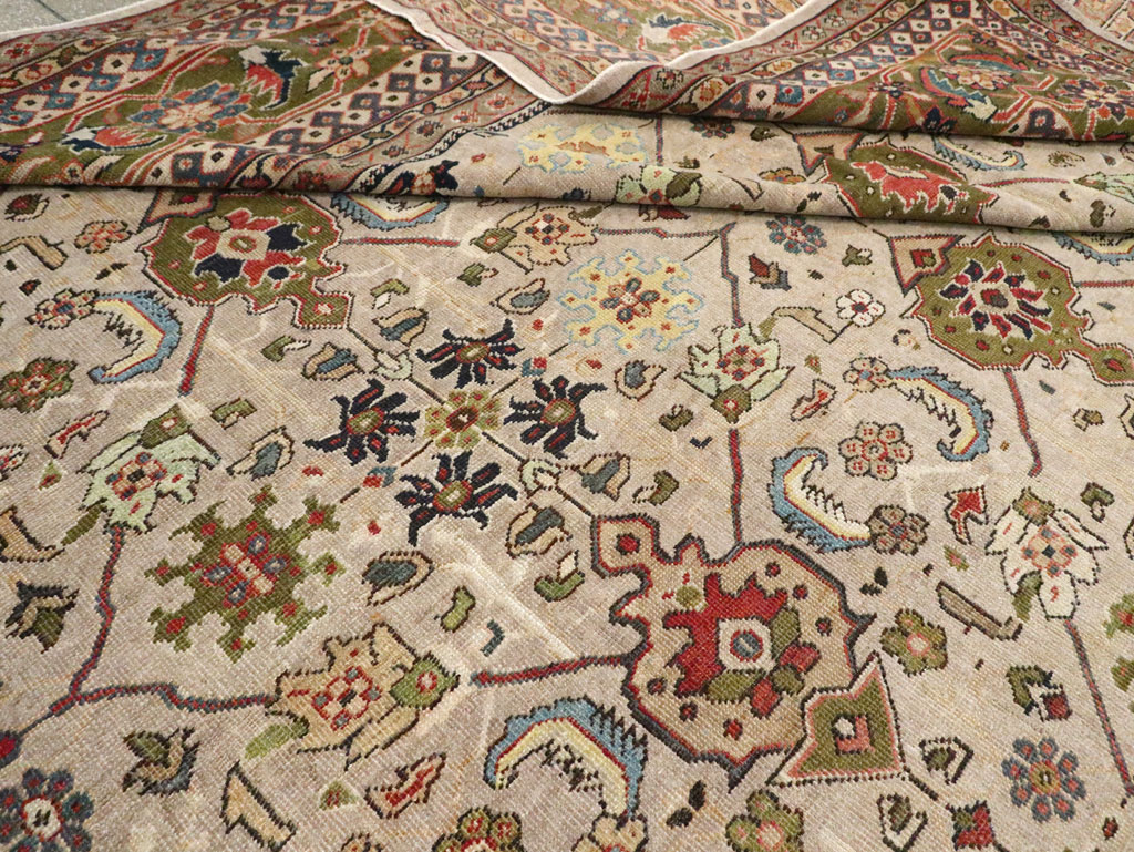Antique Persian Mahal Carpet, No.18965 - Galerie Shabab