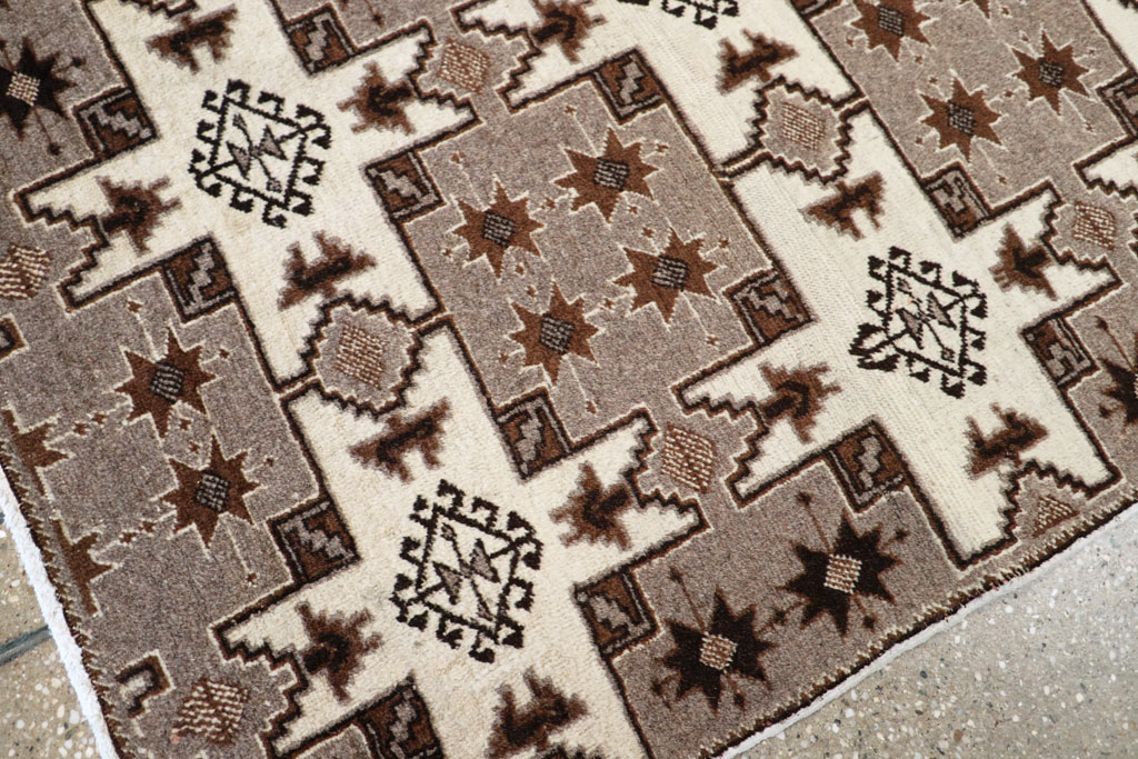 Vintage Turkish Anatolian Rug, No.18973 - Galerie Shabab