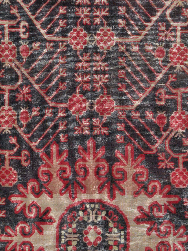 Antique East Turkestan Khotan Carpet, No.18980 - Galerie Shabab