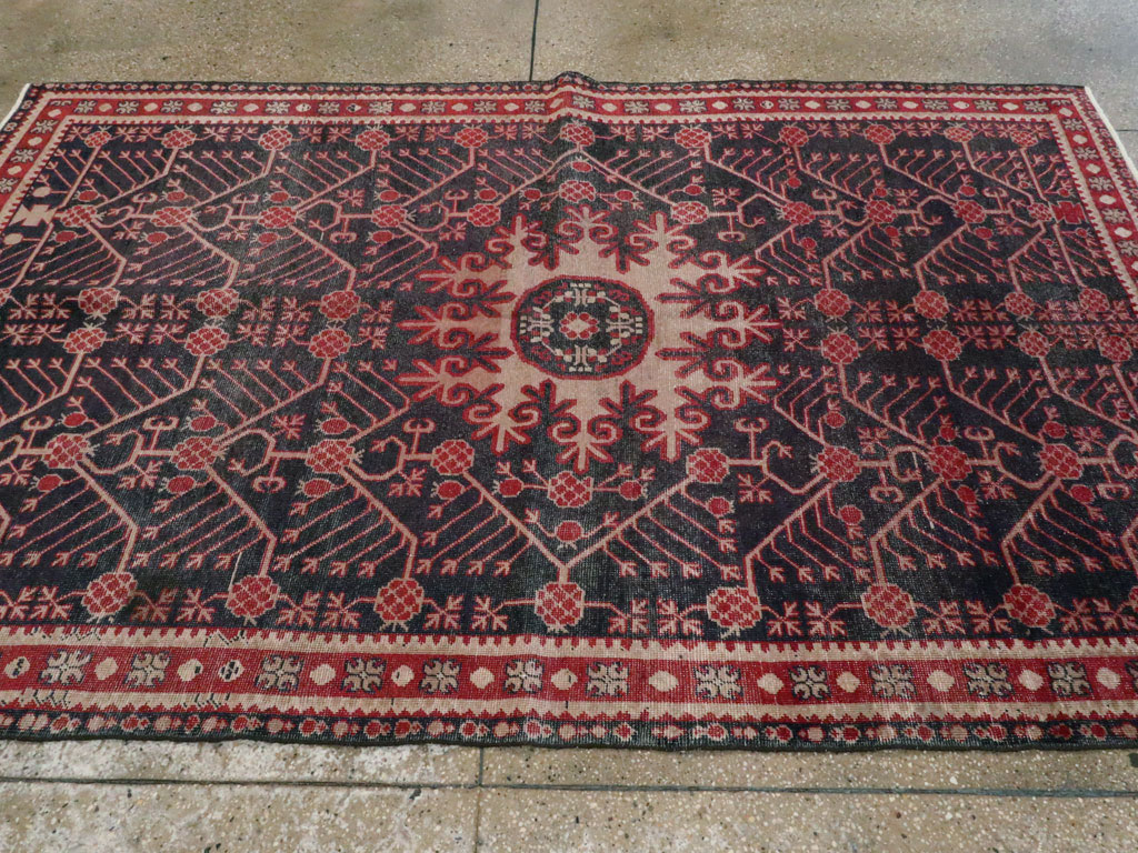Antique East Turkestan Khotan Carpet, No.18980 - Galerie Shabab