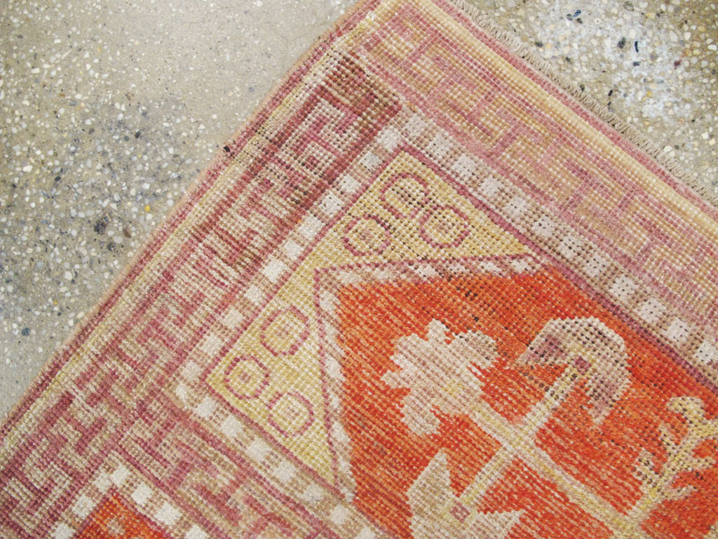 Vintage East Turkestan Khotan Saph Runner, No.18987 - Galerie Shabab