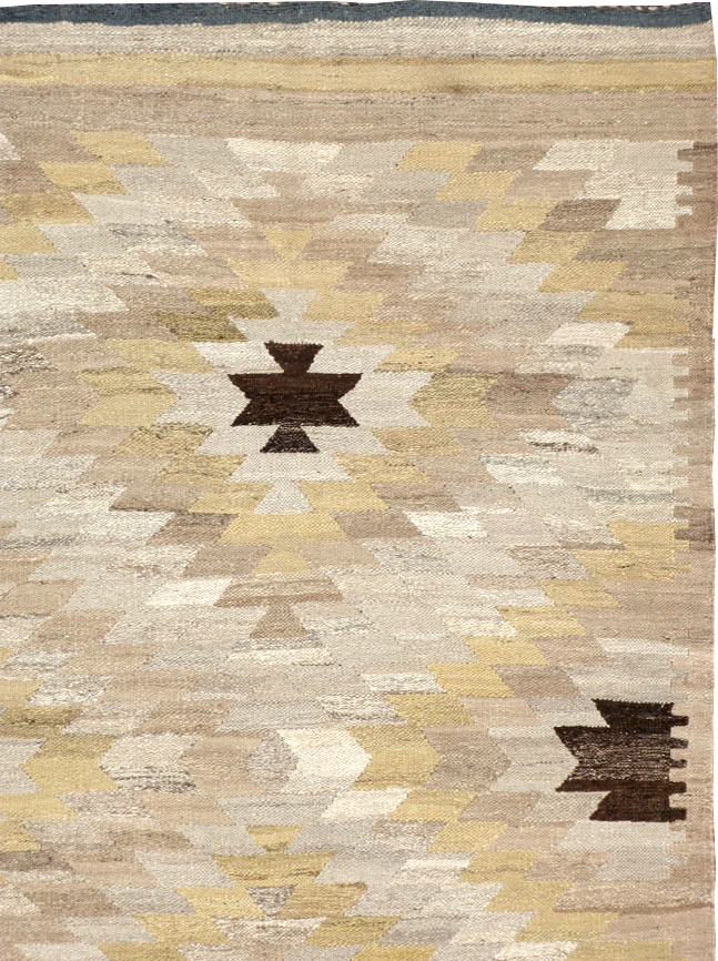 Modern Turkish Flat-weave Kilim, No.18993 - Galerie Shabab