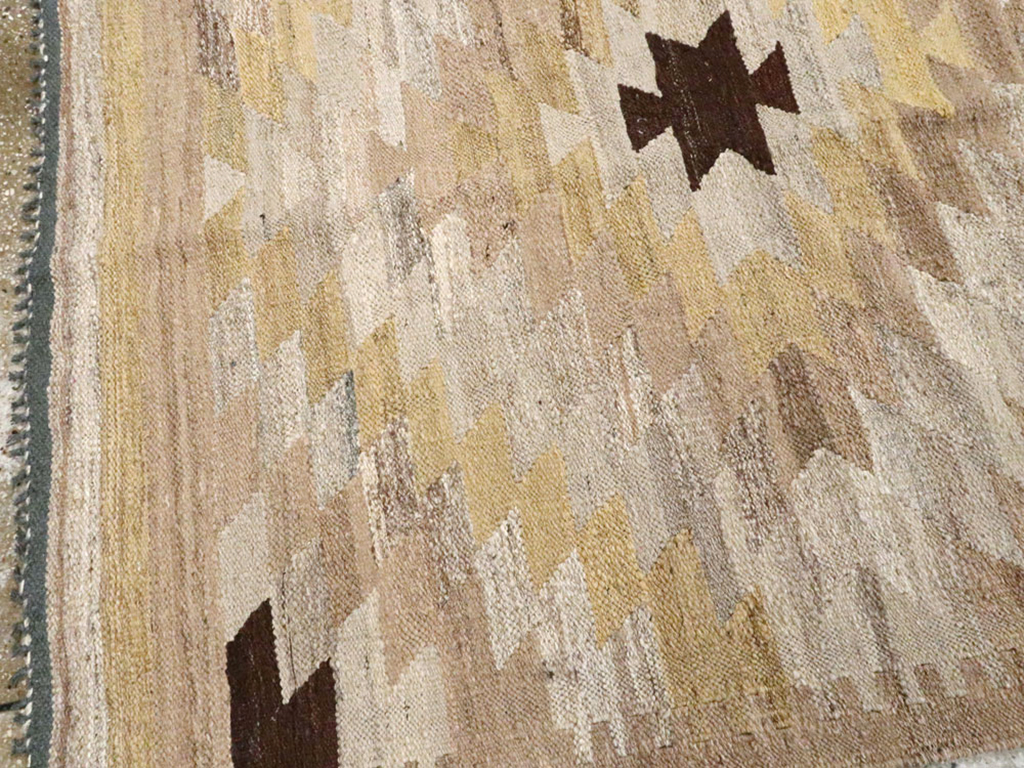 Modern Turkish Flat-weave Kilim, No.18993 - Galerie Shabab