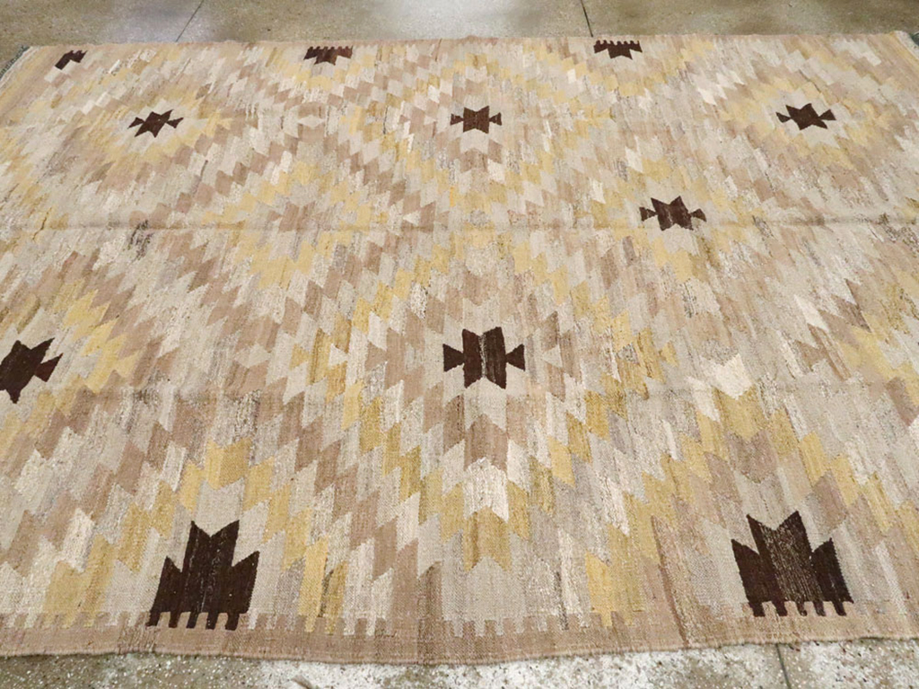 Modern Turkish Flat-weave Kilim, No.18993 - Galerie Shabab