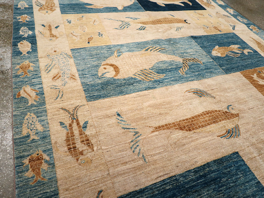 Contemporary Turkish Pictorial Accent Rug, No.18999 - Galerie Shabab