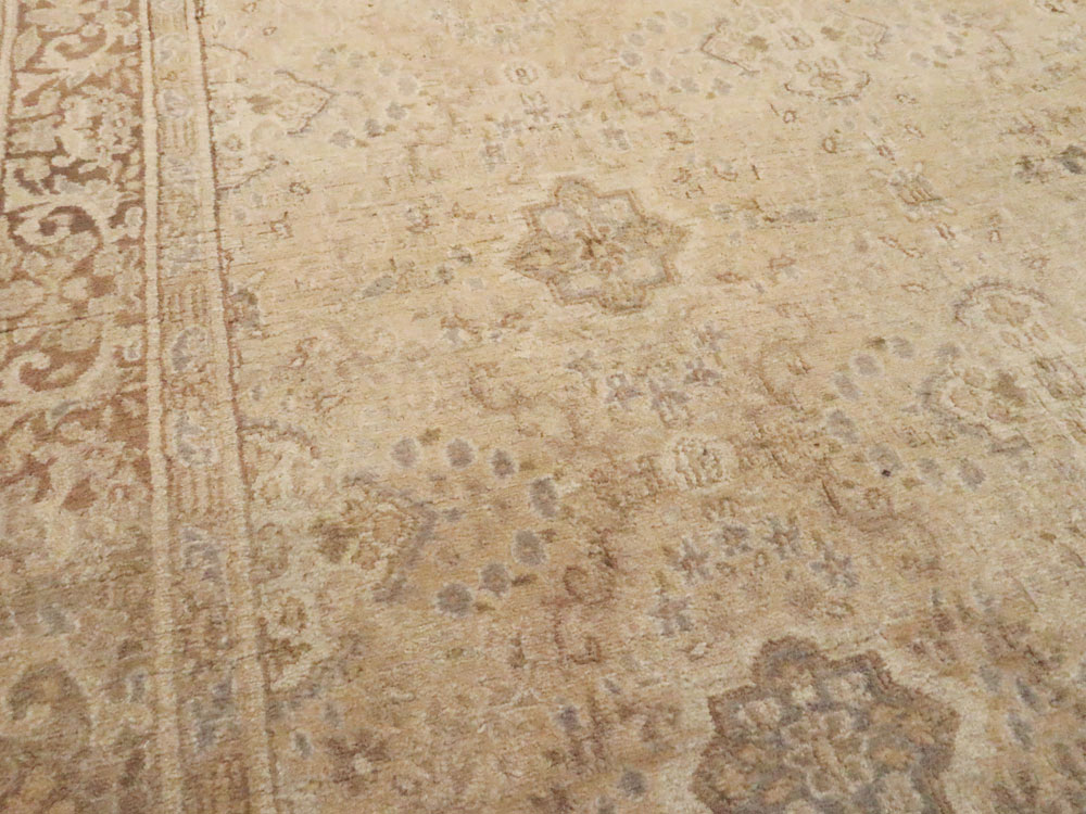 Vintage Indian Lahore Carpet, No.19000 - Galerie Shabab