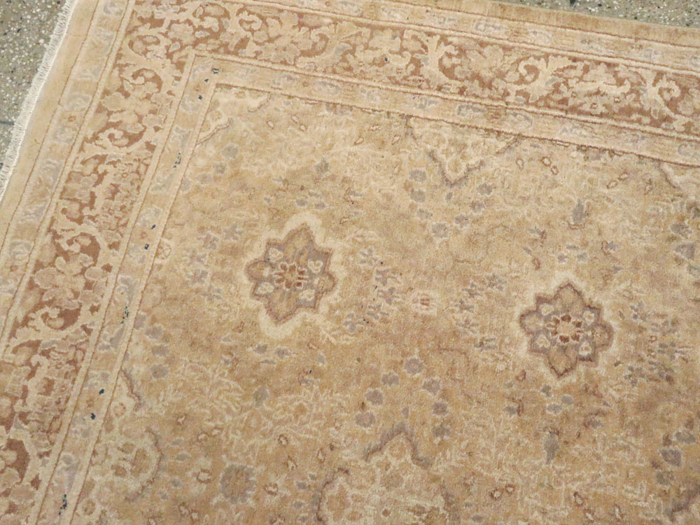 Vintage Indian Lahore Carpet, No.19000 - Galerie Shabab