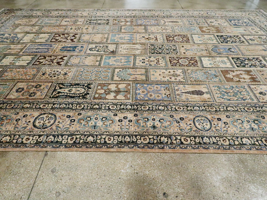 Antique Persian Mashad Large Room Size Carpet, No.19010 - Galerie Shabab