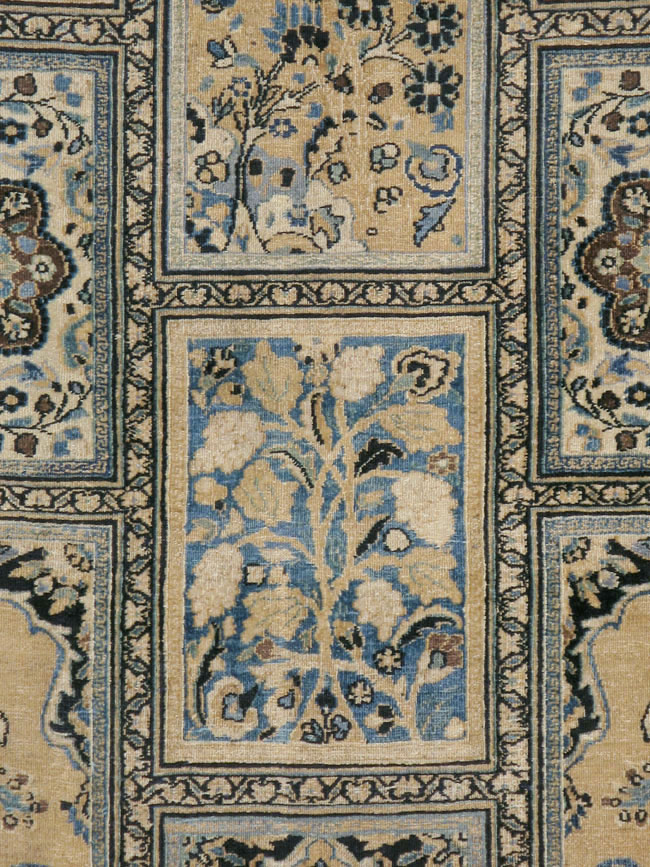 Antique Persian Mashad Carpet, No.19011 - Galerie Shabab