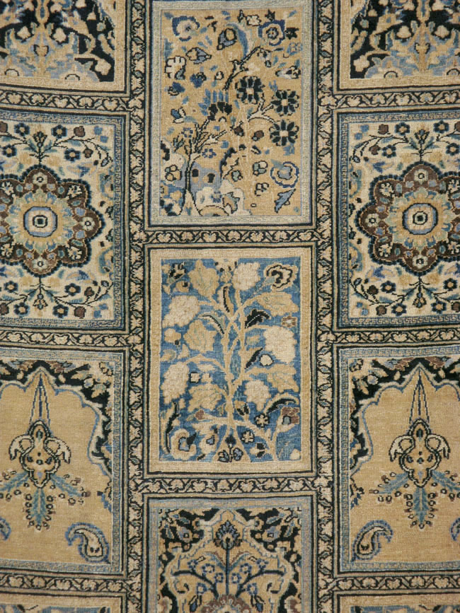 Antique Persian Mashad Carpet, No.19011 - Galerie Shabab