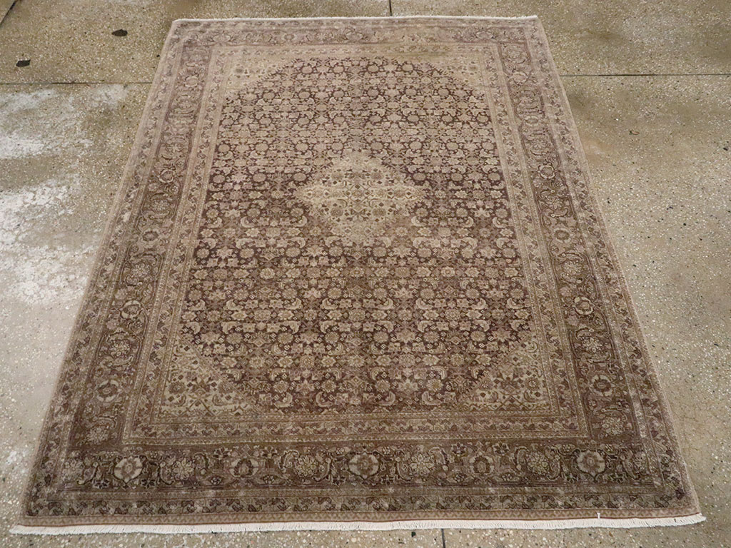 Antique Persian Tabriz Rug, No.19014 - Galerie Shabab