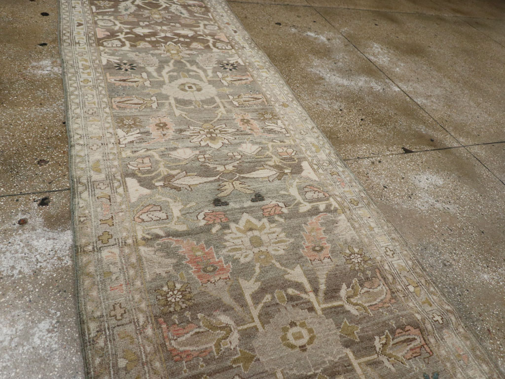 Vintage Persian Malayer Runner, No.19016 - Galerie Shabab