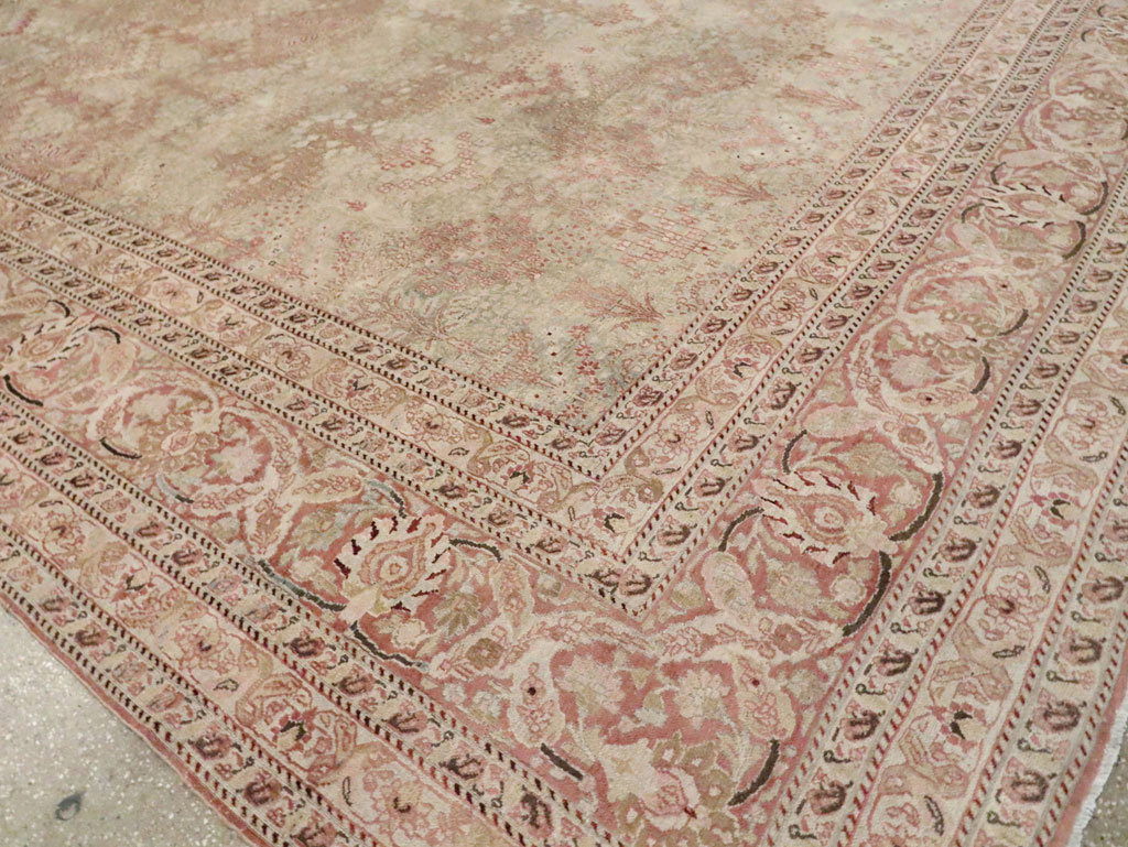 Antique Persian Dorokhsh Carpet, No.19025 - Galerie Shabab