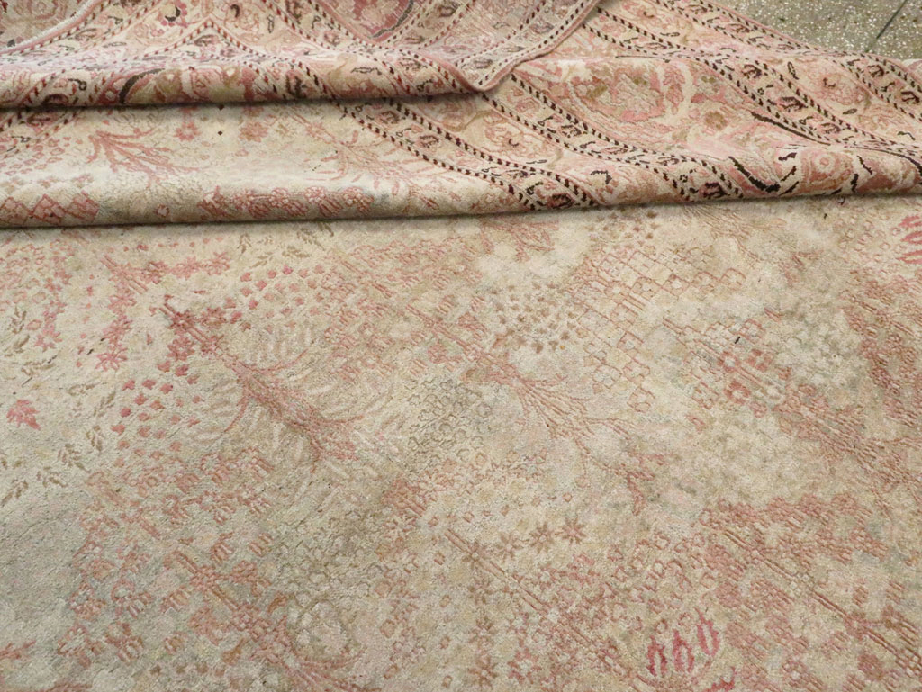 Antique Persian Dorokhsh Carpet, No.19025 - Galerie Shabab