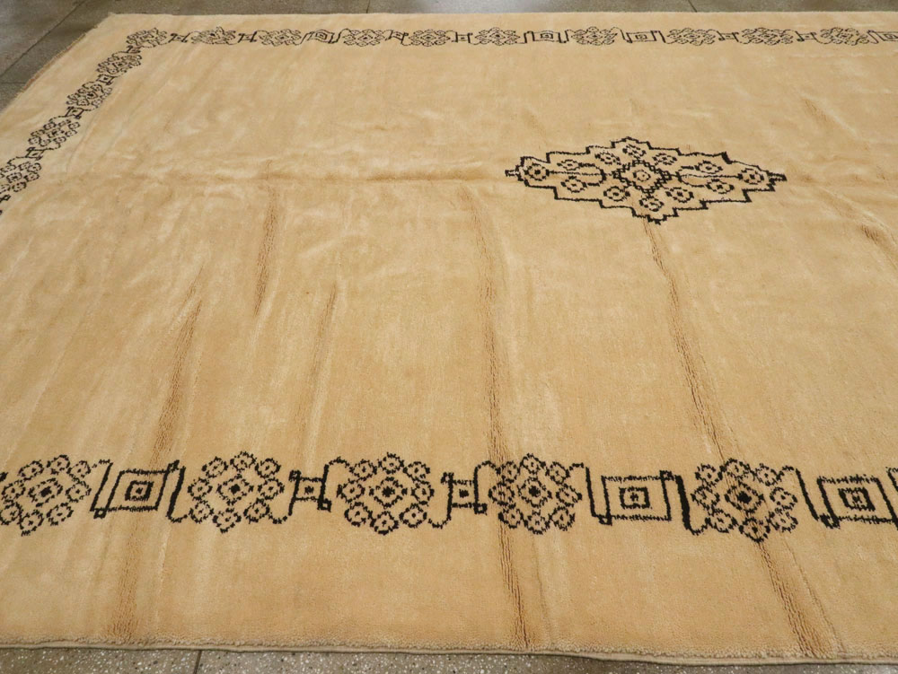 Vintage Moroccan Carpet, No.19044 - Galerie Shabab